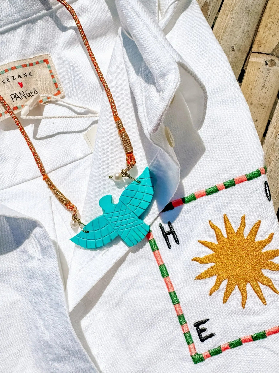 COLLIER TOTEM BeachLife Concept