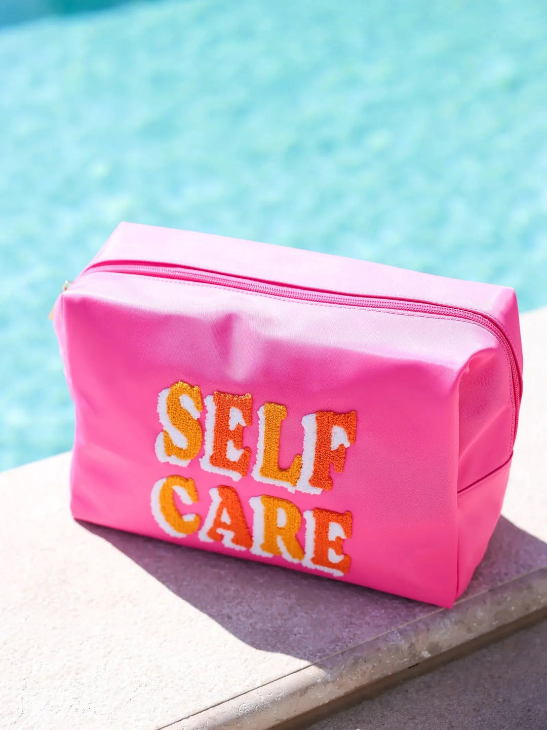 SHIRALEAH "SELF CARE" OVERSIZED ZIP POUCH FUSHIA - BeachLife Concept