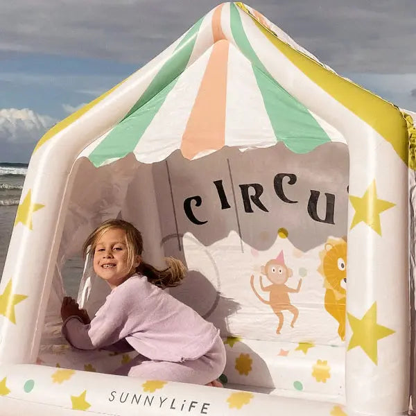 INFLATABLE CUBBY CIRCUS TENT BeachLife Concept