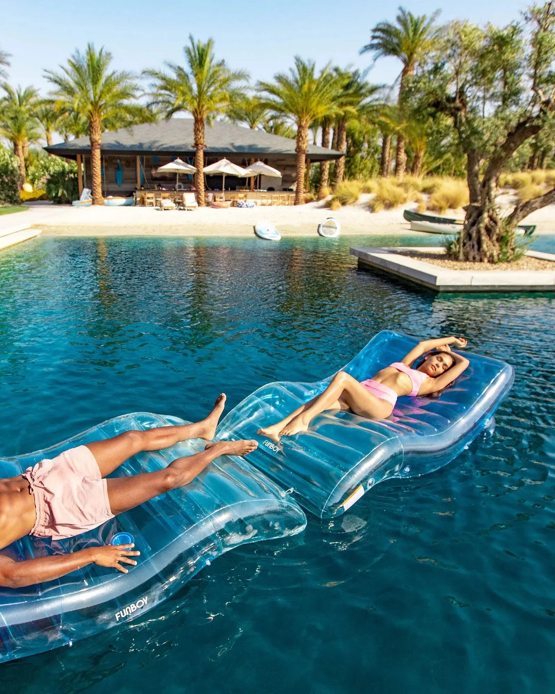 CHAISE LOUNGER FLOAT BLUE FUNBOY