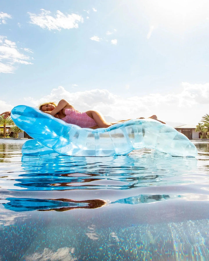 CHAISE LOUNGER FLOAT BLUE FUNBOY