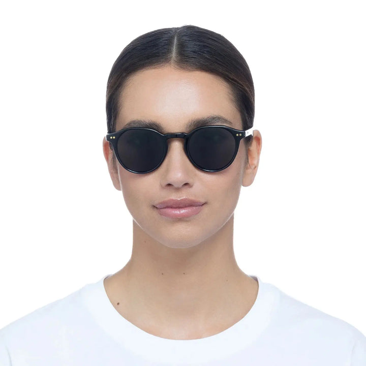 GALAVANT BLACK SUNGLASSES BeachLife Concept