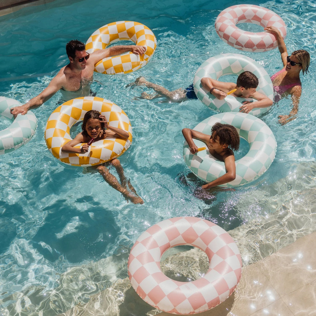 KIDS CHECKERED TUBE FLOAT YELLOW