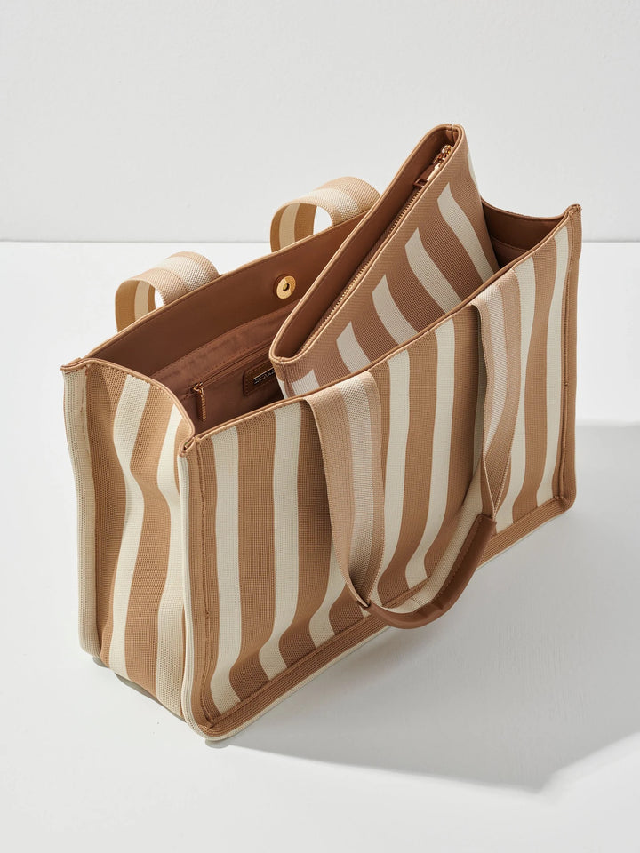SHIRALEAH ISLA BOXY TOTE