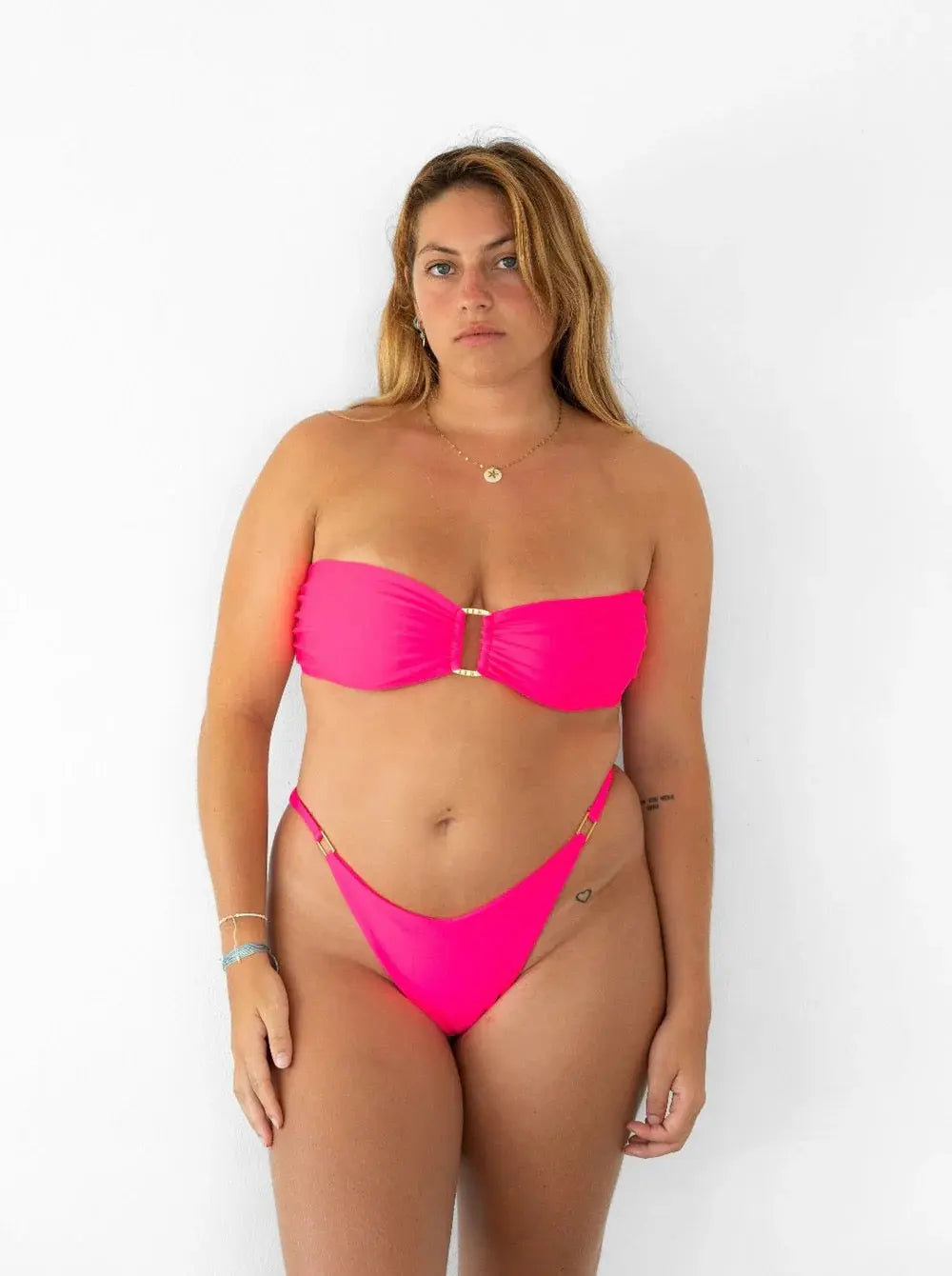 JOJO TOP ROSE NEON BeachLife Concept