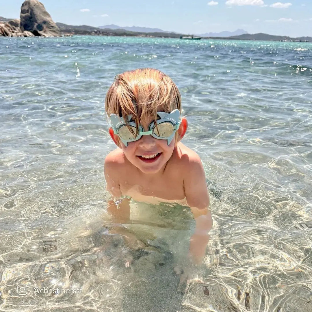 KIDS SWIM GOGGLES SALTY THE SHARK AQUA SUNNYLIFE