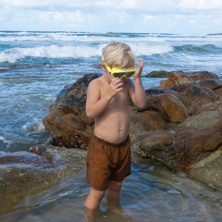 KIDS SWIM MASK SALTY THE SHARK NEON YELLOW - BeachLife Concept