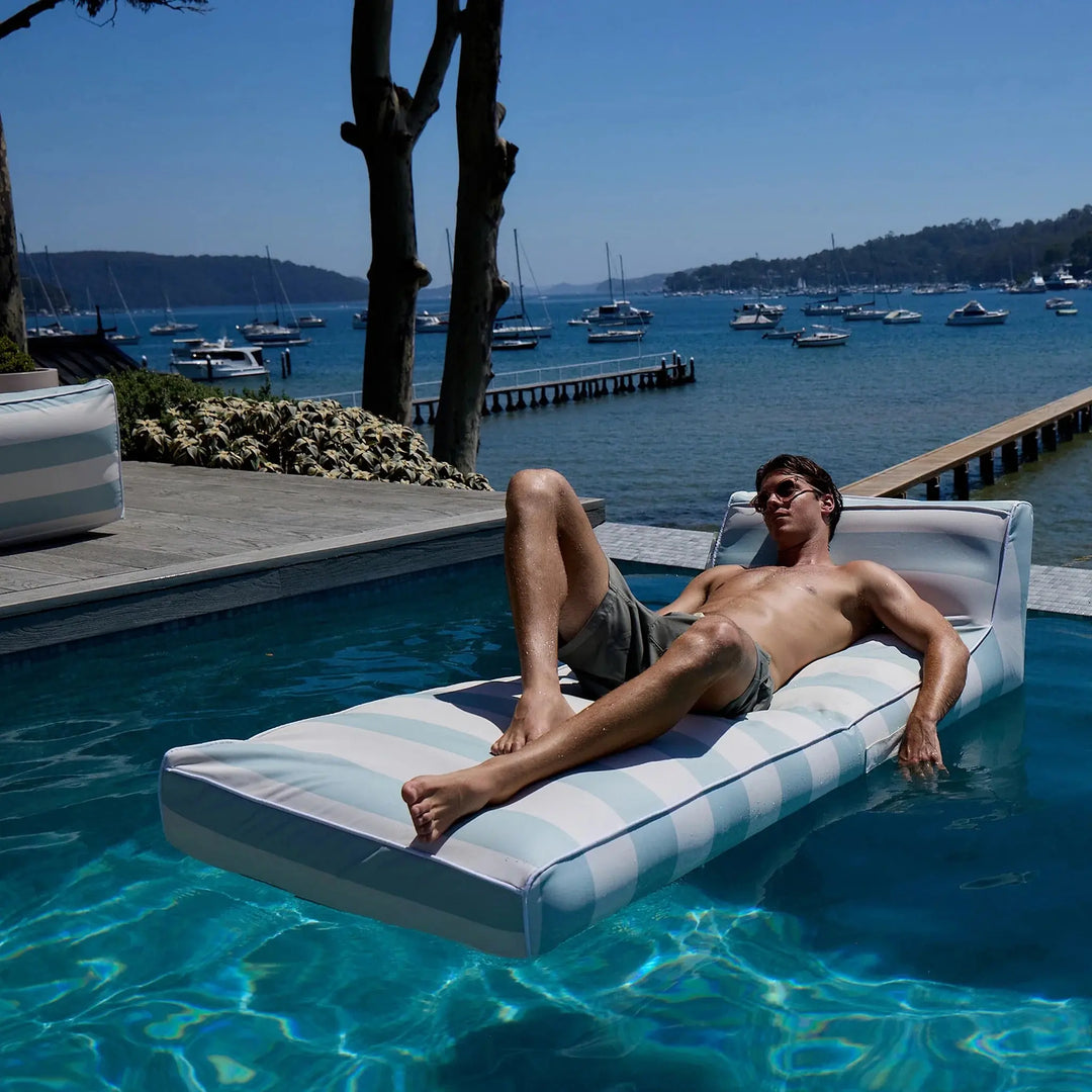 LUXE LIE-ON LOUNGER LAZY DAYS BLUE STRIPE - BeachLife Concept