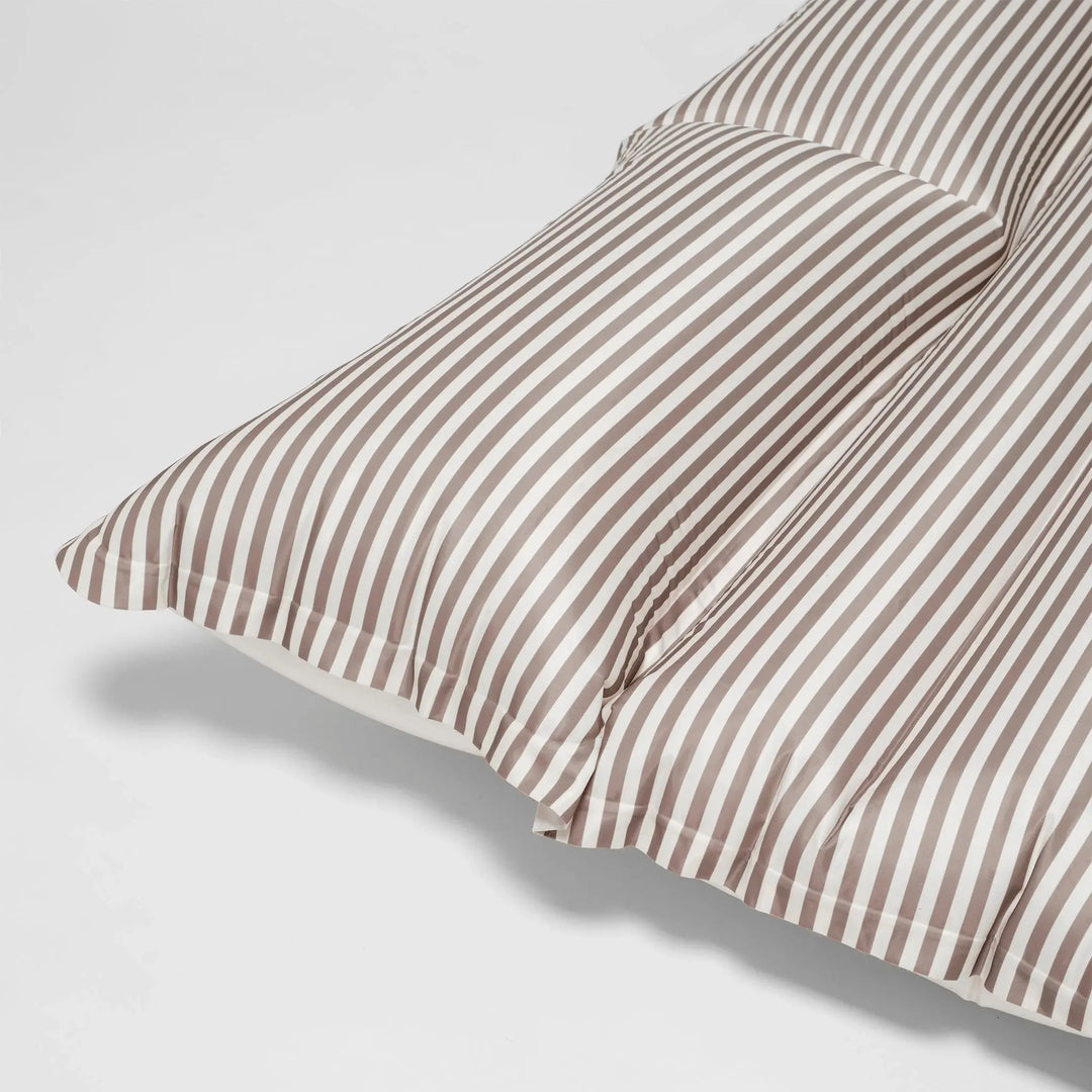 LUXE TWIN VINTAGE LIE-ON FLOAT YHE VACAY STONE STRIPE BeachLife Concept