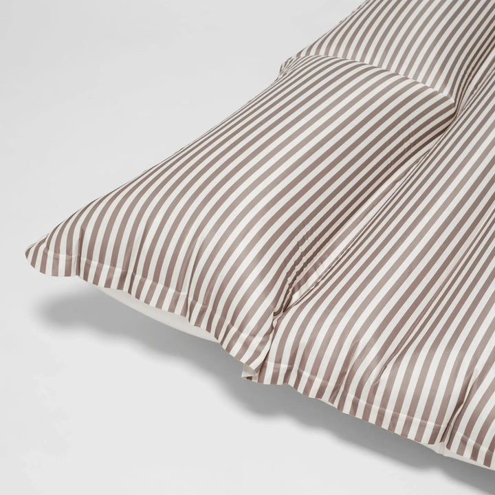 LUXE TWIN VINTAGE LIE-ON FLOAT YHE VACAY STONE STRIPE BeachLife Concept