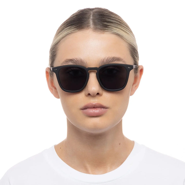 NO BIGGIE BLACK RUBBER SUNGLASSES BeachLife Concept