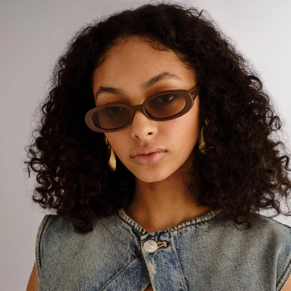 OUTTA LOVE COCOA SUNGLASSES LE SPECS