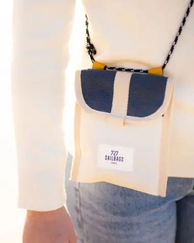 POCHETTE BANDOULIERE SKATE NAVY BLUE - BeachLife Concept