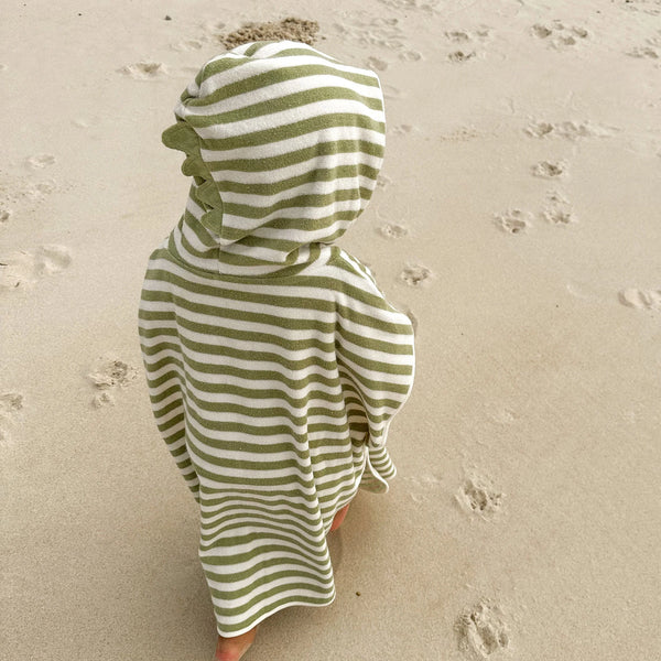 KIDS CHARACTER HOODED TOWEL INTO THE WILD KHAKI