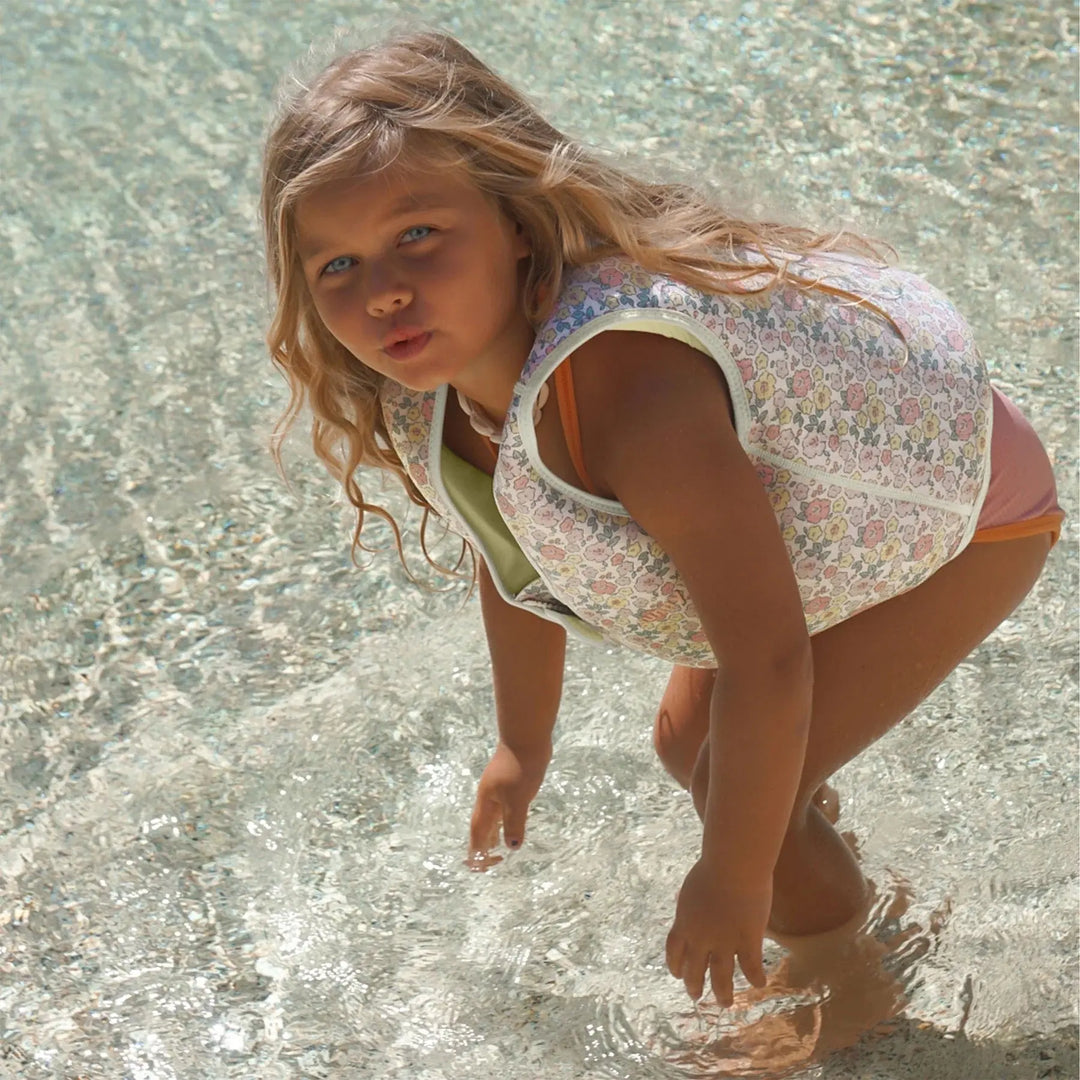 SWIM VEST 3-6 INTO THE GARDEN DITSY FLORAL SUNNYLIFE