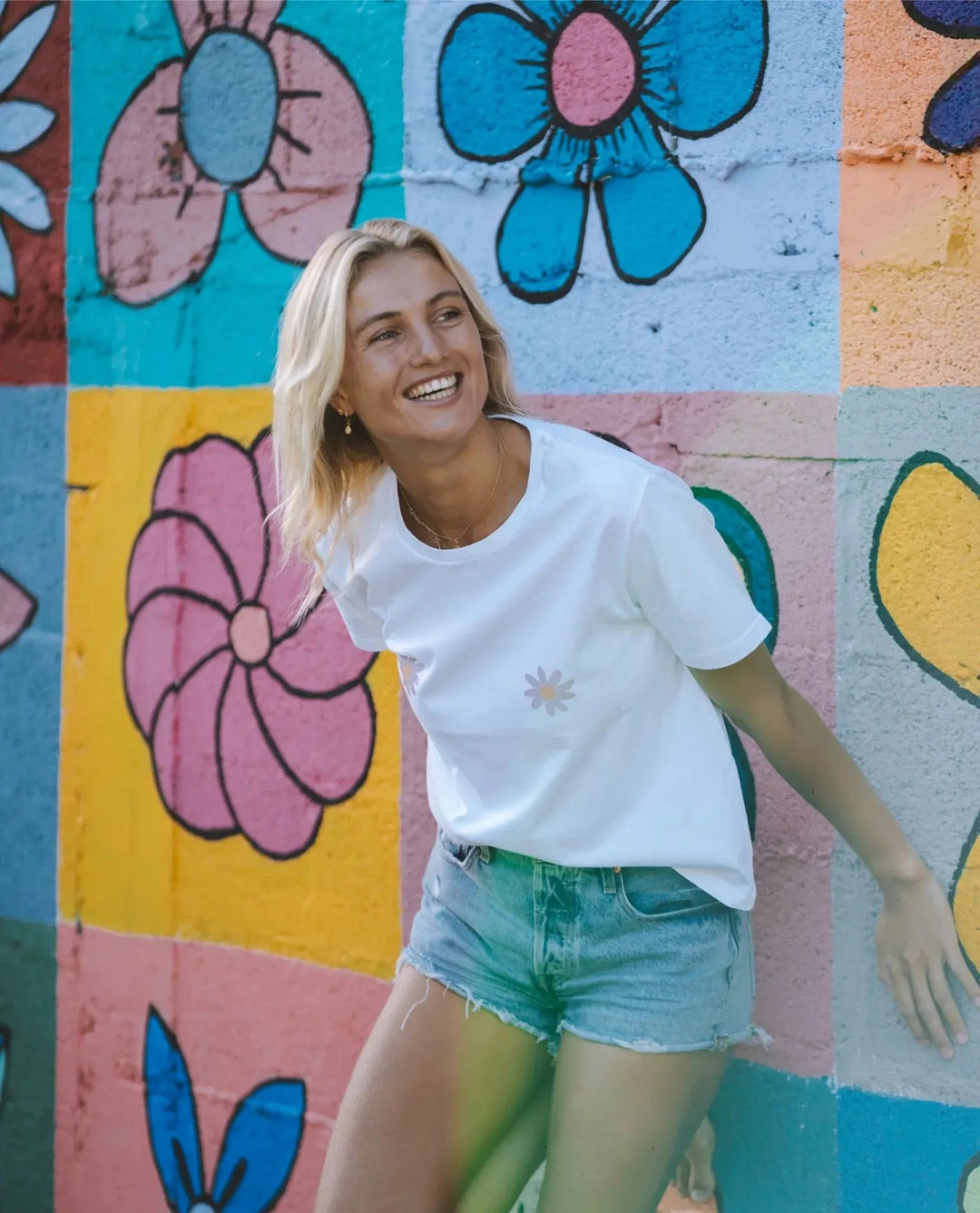 T-SHIRT FEMME FLEUR BeachLife Concept