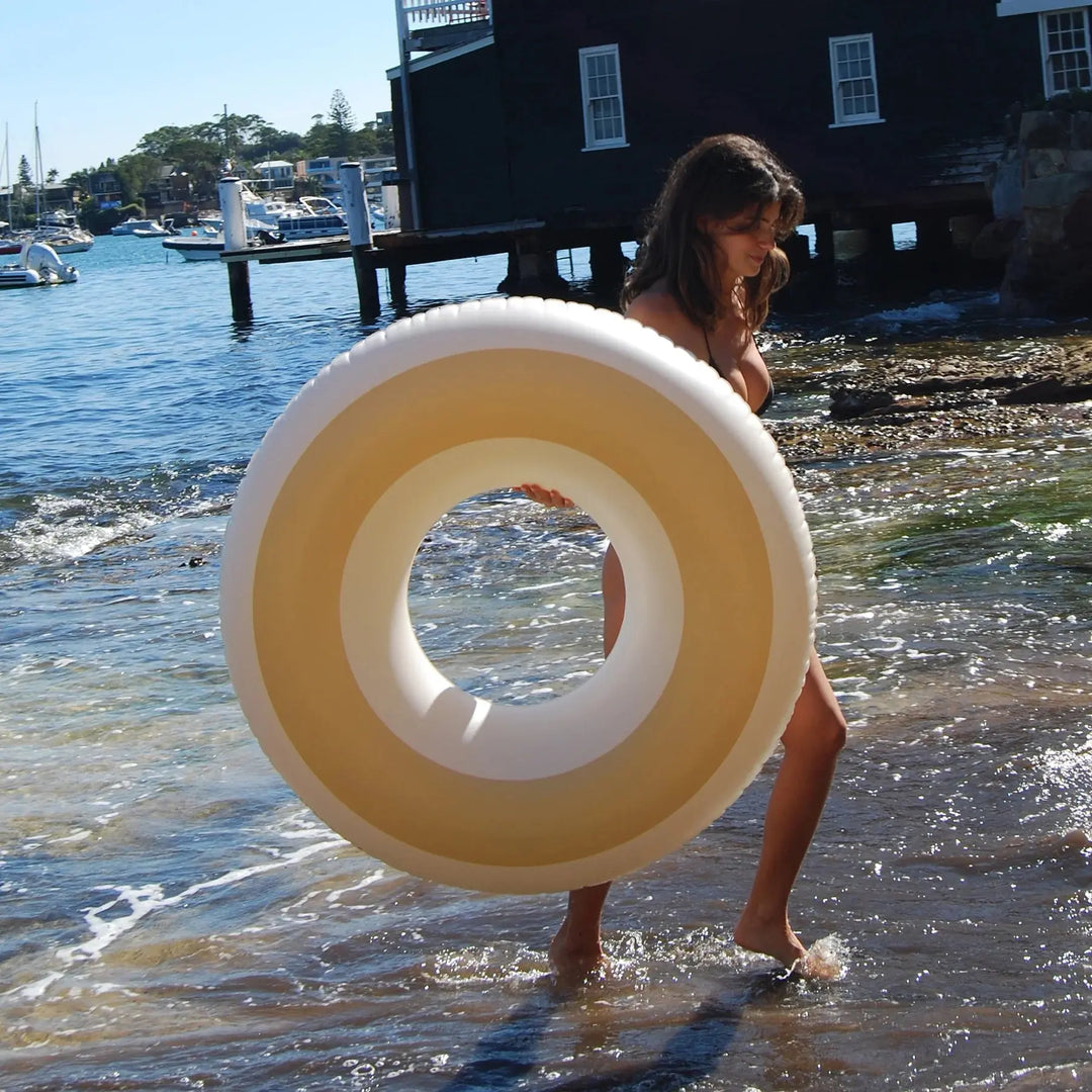 TUBE POOL RING BUTTER SUNNYLIFE