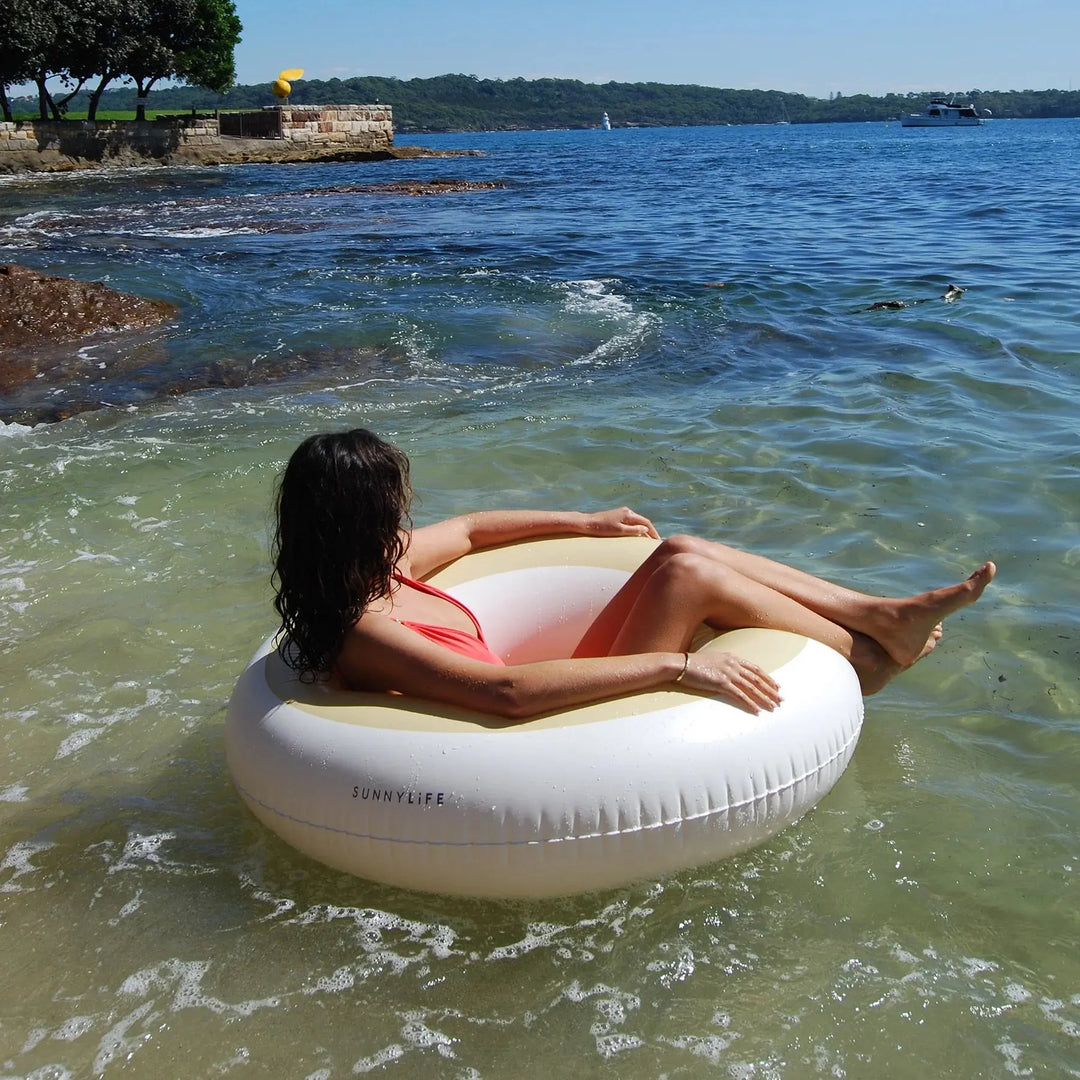 TUBE POOL RING BUTTER SUNNYLIFE