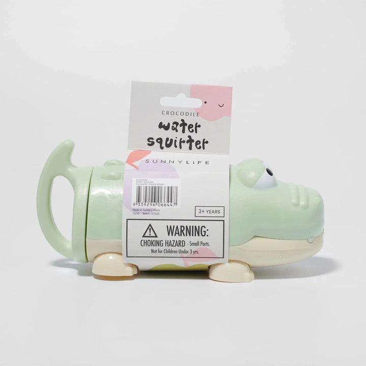 WATER SQUIRTER CROCODILE PASTEL GREEN - BeachLife Concept